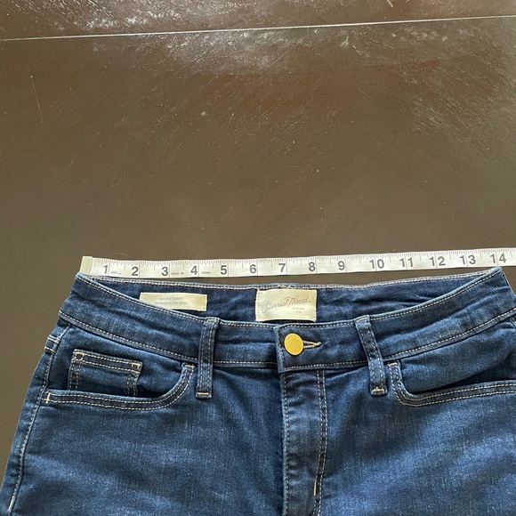 Universal Thread Skinny Jeans, Size 4 - Picture 10 of 16